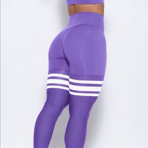 BOMBSHELL PERFORM THIGH HIGHS